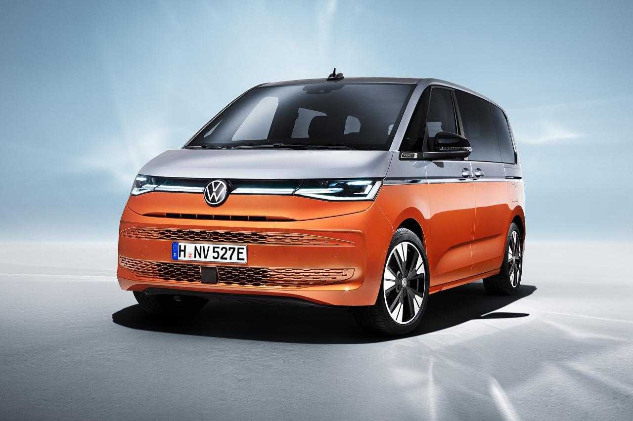 Experience Comfort: Volkswagen Transporter and Caravelle 2024 - Where Space Meets Luxury!
